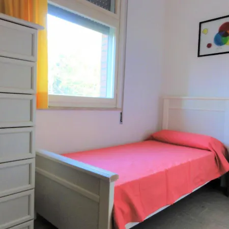 Tritone - Apartamento *